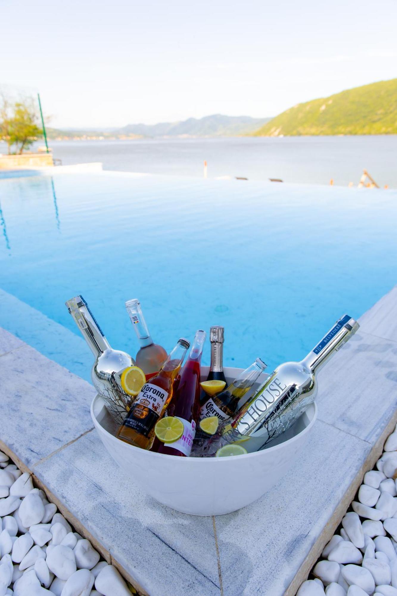 Hotel Yrys House - Adults Only Ieşelniţa Zewnętrze zdjęcie